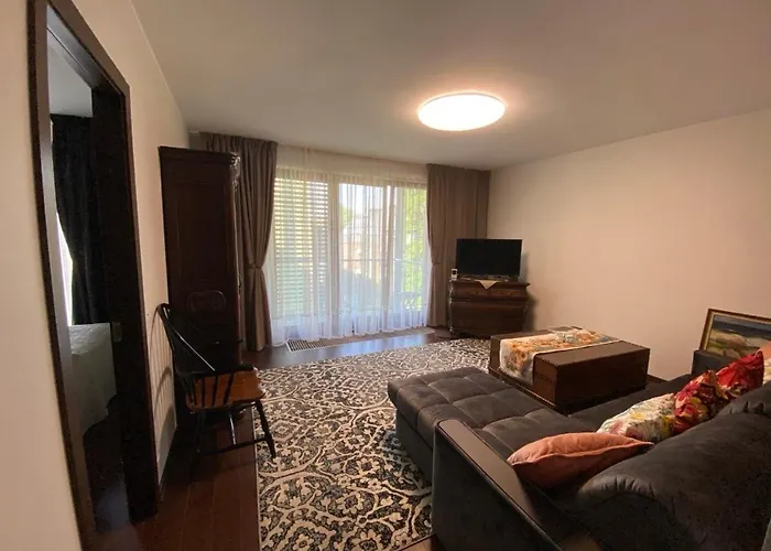 Apartamentai Prie Kalnu Parko *